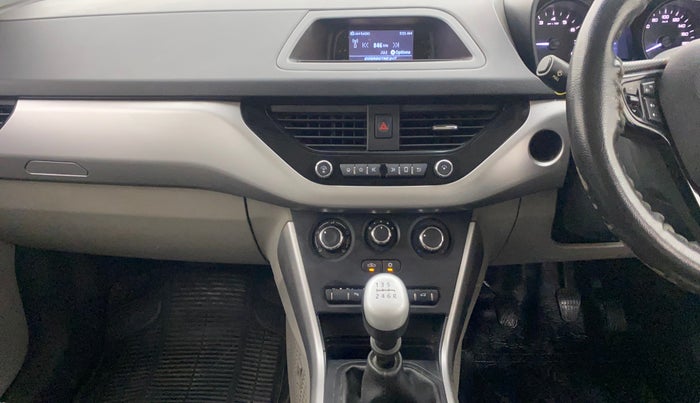 2018 Tata NEXON XM PETROL, Petrol, Manual, 93,655 km, Air Conditioner