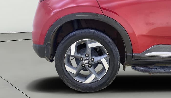 2020 Hyundai VENUE SX PLUS 1.0 TURBO DCT, Petrol, Automatic, 1,04,187 km, Right Rear Wheel