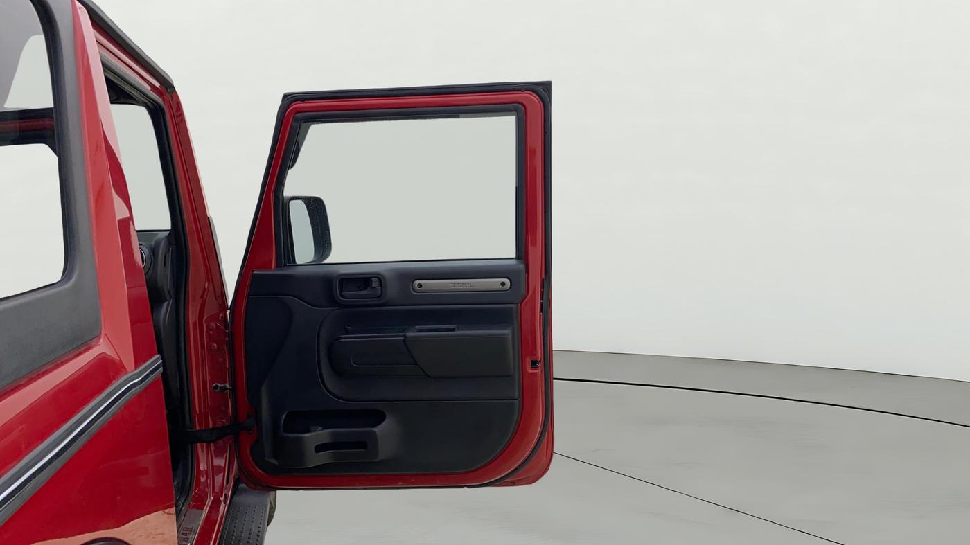 2023 Mahindra Thar LX D AT 4WD HT, Diesel, Automatic, 67,624 km, RHS Front Door