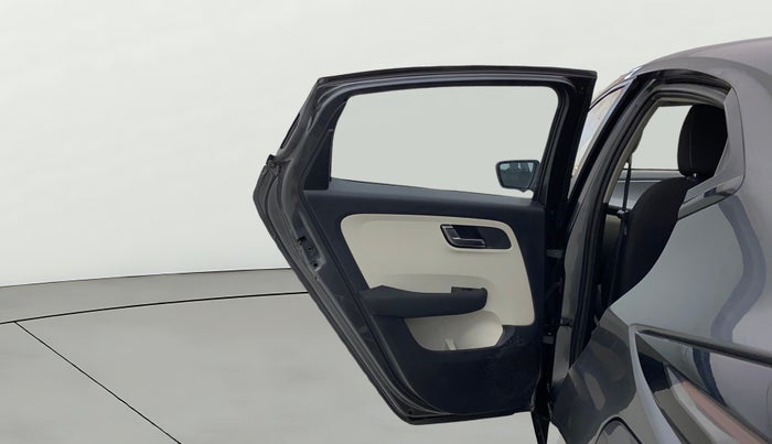 2022 Tata ALTROZ XZA, Petrol, Automatic, 27,042 km, LHS Rear Door