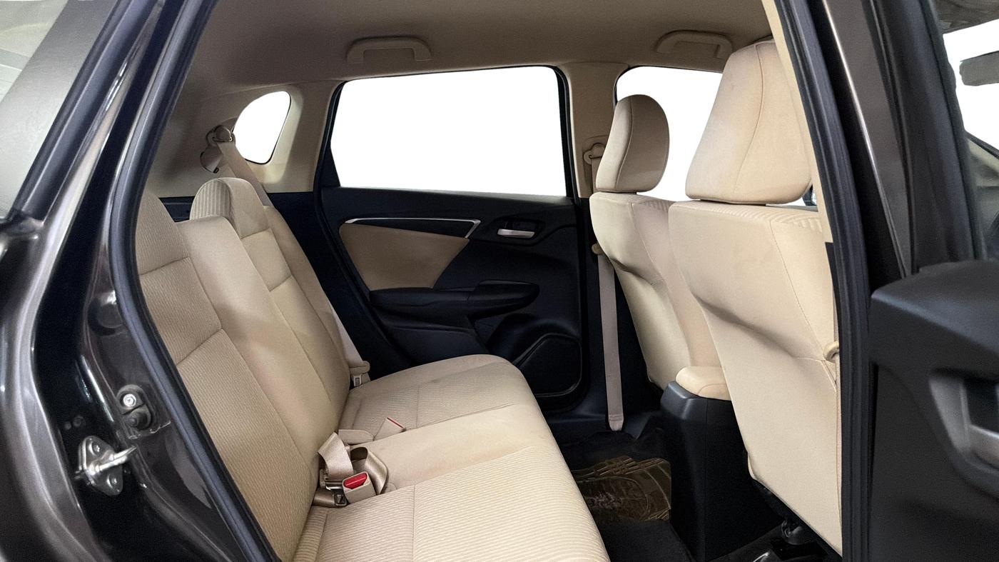 2022 Honda Jazz 1.2L I-VTEC VX CVT, Petrol, Automatic, 16,917 km, Right Side Rear Door Cabin
