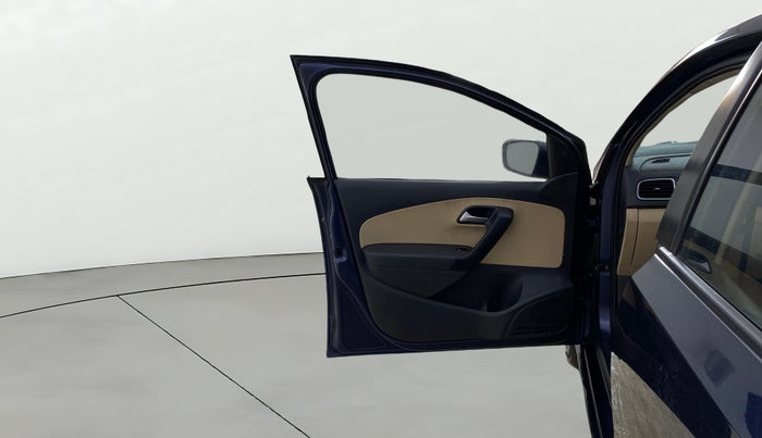 2015 Volkswagen Polo HIGHLINE1.2L, Petrol, Manual, 53,391 km, LHS Front Door