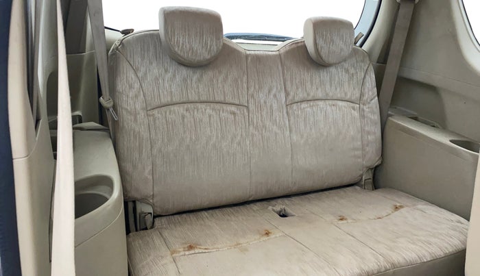 2012 Maruti Ertiga ZXI, Petrol, Manual, 1,35,791 km, Third Seat Row ( optional )