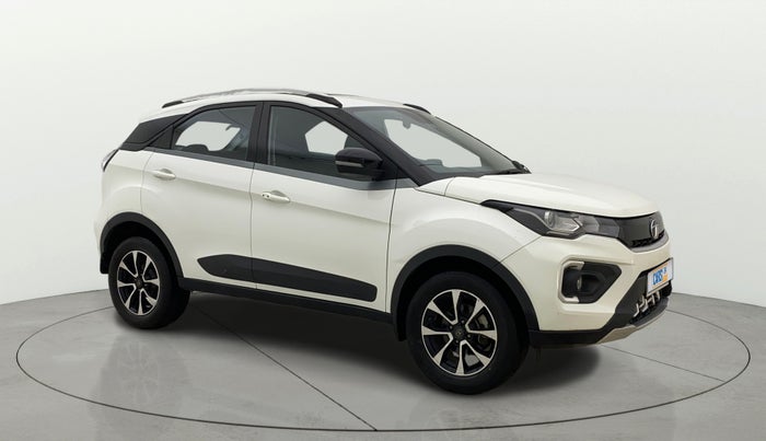 2021 Tata NEXON XZA PLUS SUNROOF PETROL, Petrol, Automatic, 40,365 km, Right Front Diagonal