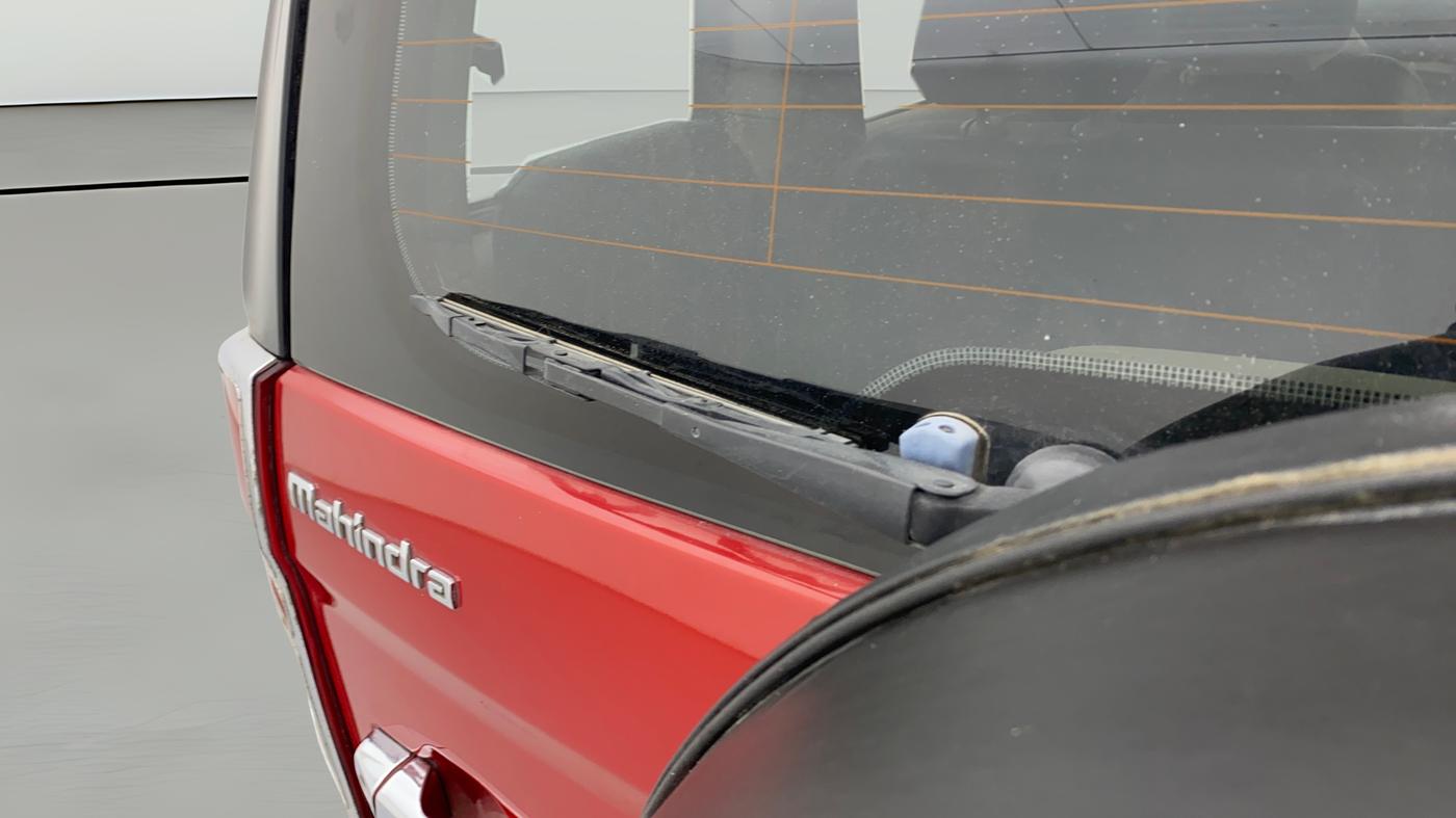 2017 Mahindra TUV300 T8, Diesel, Manual, 47,261 km, Rear Wiper