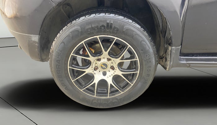 2014 Renault Duster 85 PS RXE DIESEL, Diesel, Manual, 1,22,542 km, Left Front Wheel