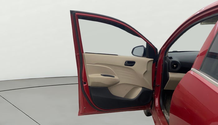2020 Hyundai NEW SANTRO SPORTZ CNG, CNG, Manual, 69,740 km, LHS Front Door