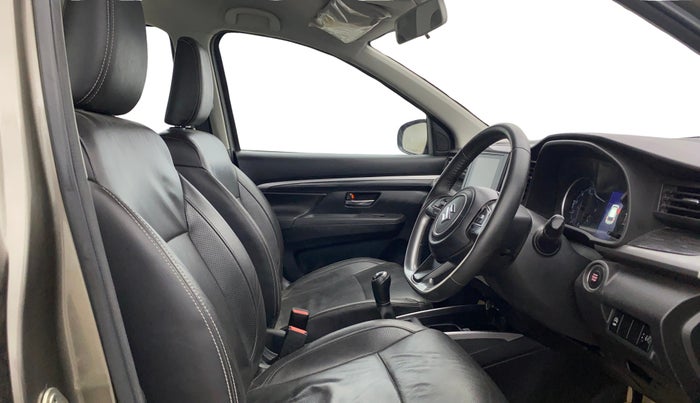 2019 Maruti XL6 ALPHA MT, Petrol, Manual, 68,590 km, Right Side Front Door Cabin