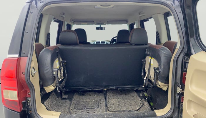 2017 Mahindra TUV300 T8 AMT, Diesel, Automatic, 95,597 km, Boot Open Zoomed View