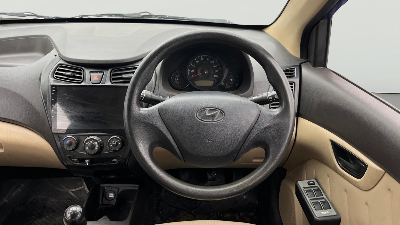 2014 Hyundai Eon D-LITE+, Petrol, Manual, 76,761 km, Steering Wheel Close Up