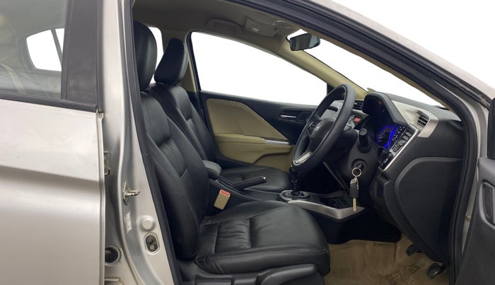 2015 Honda City 1.5L I-VTEC V MT, Petrol, Manual, 49,329 km, Right Side Front Door Cabin