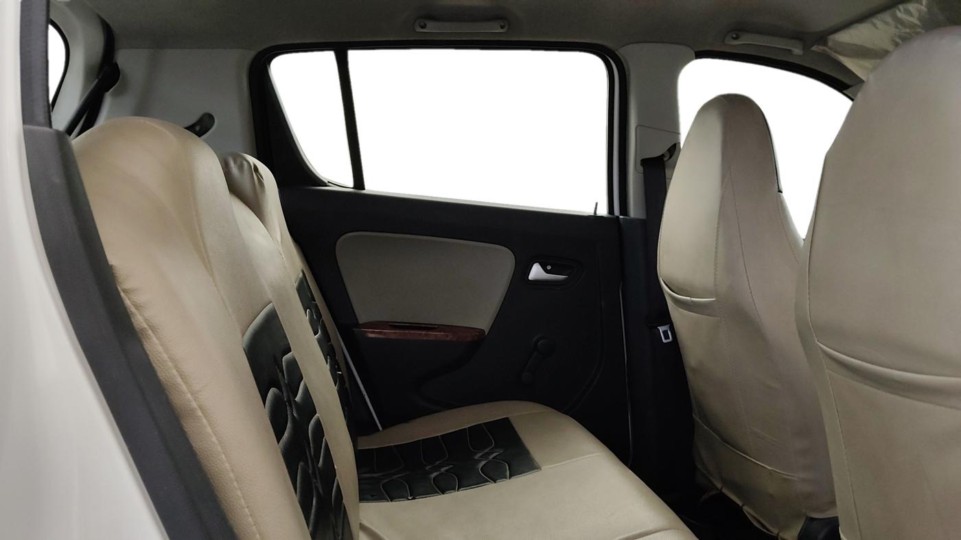 2019 Maruti Alto K10 VXI, CNG, Manual, 38,215 km, Right Side Rear Door Cabin