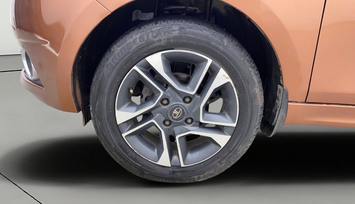 2017 Tata TIGOR XZ PETROL, Petrol, Manual, 74,309 km, Left Front Wheel