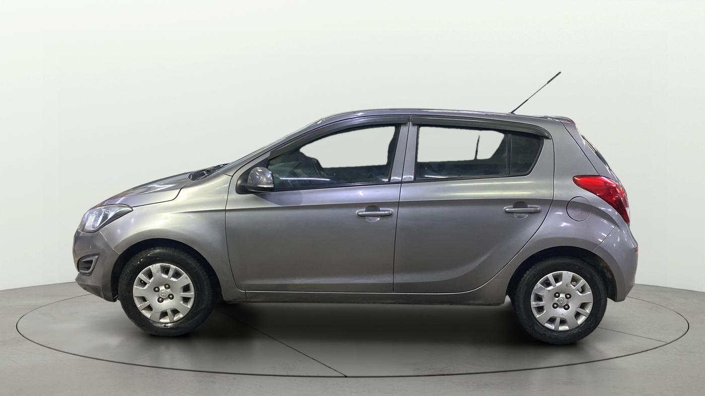 2014 Hyundai Elite i20 MAGNA 1.2, CNG, Manual, 1,07,011 km, Left Side