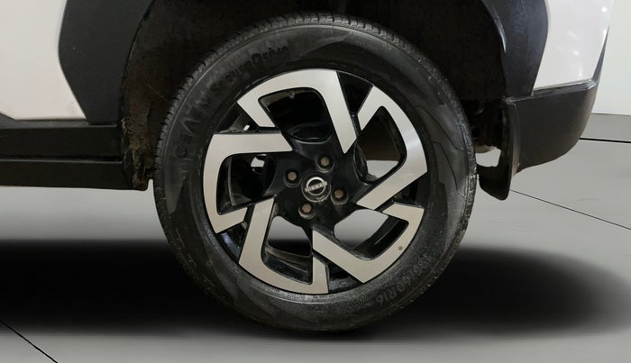 2021 Nissan MAGNITE XE, Petrol, Manual, 5,715 km, Left Rear Wheel