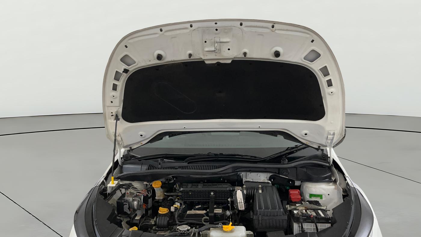 2024 Tata ALTROZ XE PETROL, Petrol, Manual, 8,304 km, Open Bonet