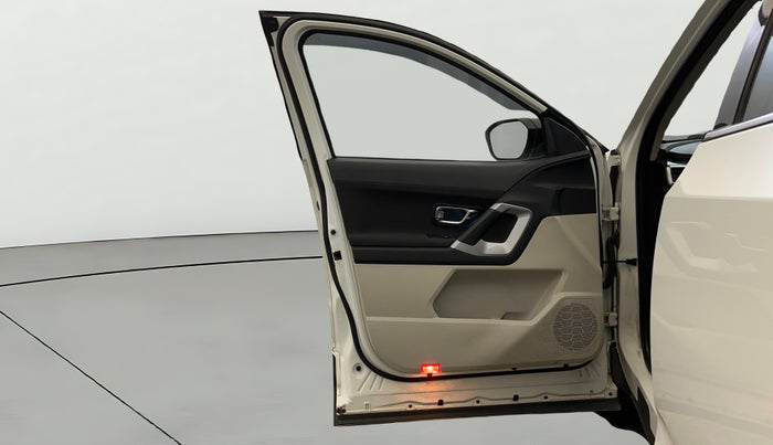 2022 Tata Safari XT PLUS, Diesel, Manual, 69,692 km, LHS Front Door