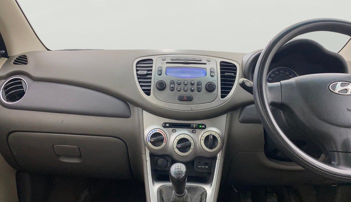 2014 Hyundai i10 SPORTZ 1.1, Petrol, Manual, 30,305 km, Air Conditioner