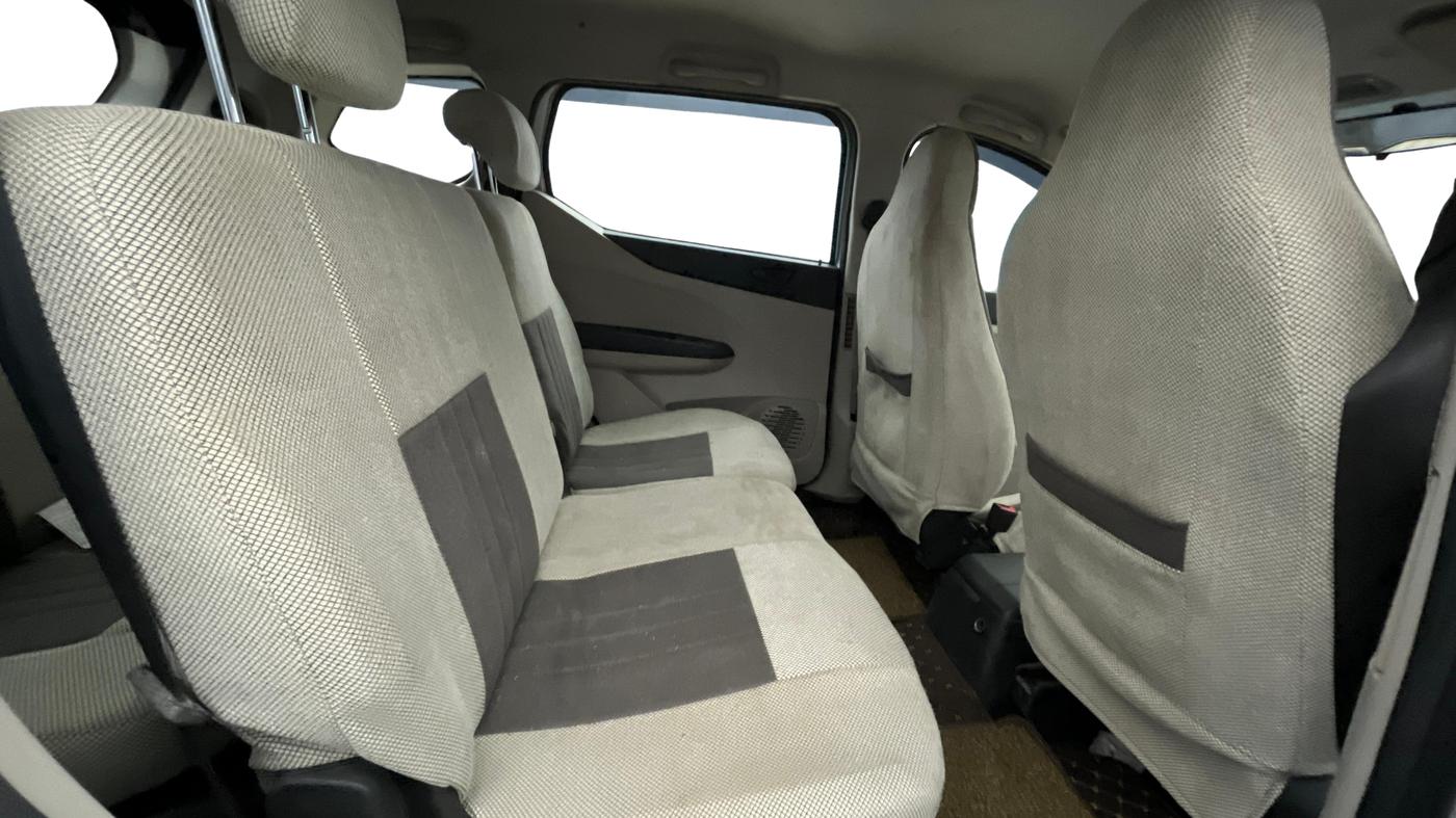 2022 Renault TRIBER RXT, Petrol, Manual, 83,843 km, Right Side Rear Door Cabin