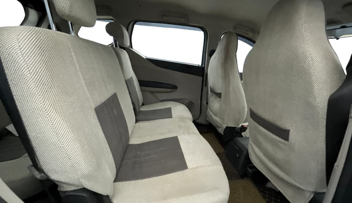 2022 Renault TRIBER RXT, Petrol, Manual, 83,843 km, Right Side Rear Door Cabin