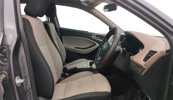 2016 Hyundai Elite i20 ASTA 1.2 (O), Petrol, Manual, 59,057 km, Right Side Front Door Cabin