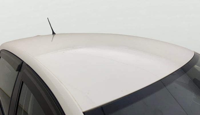 2017 Volkswagen Polo COMFORTLINE 1.2L, Petrol, Manual, 70,942 km, Roof