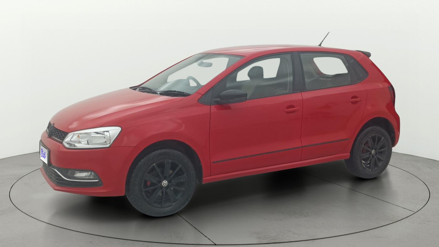 2016 Volkswagen Polo HIGHLINE1.5L, Diesel, Manual, 1,46,206 km, Left Front Diagonal