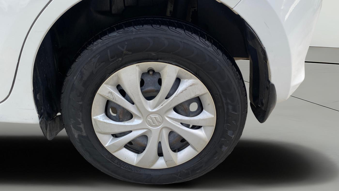 2020 Maruti Swift VXI, Petrol, Manual, 83,217 km, Left Rear Wheel