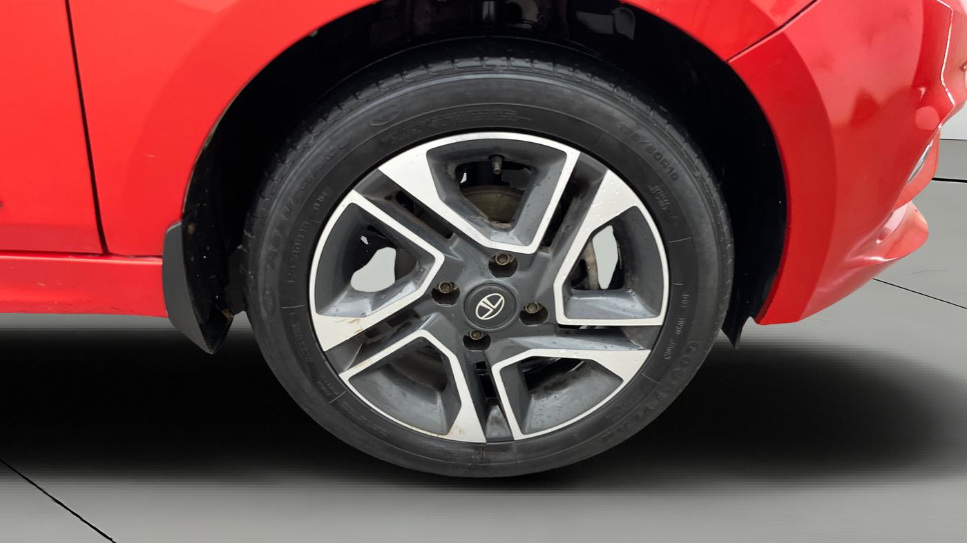 2021 Tata Tiago XZA PLUS PETROL, Petrol, Automatic, 36,532 km, Right Front Wheel
