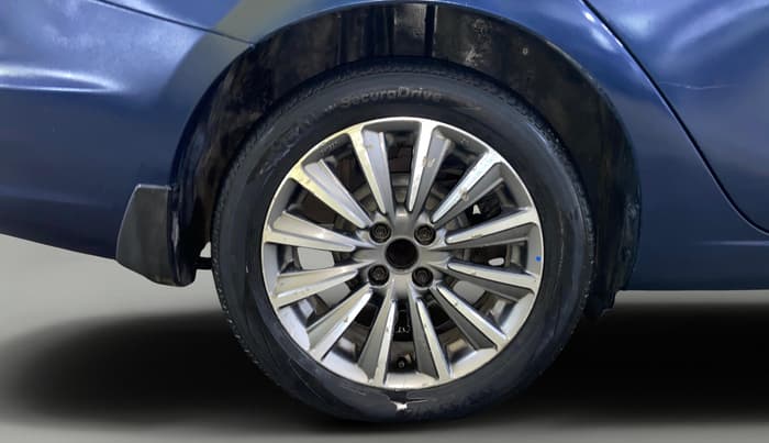 2019 Maruti Ciaz SIGMA 1.5 SHVS MT  PETROL, CNG, Manual, 1,07,641 km, Right Rear Wheel