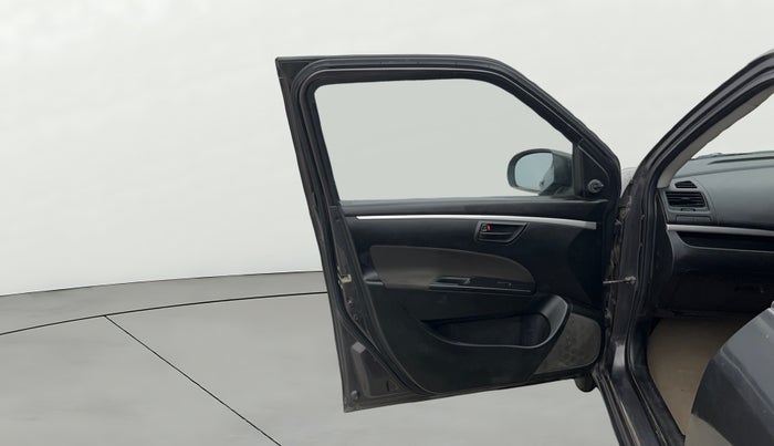 2017 Maruti Swift LXI (O), CNG, Manual, 55,843 km, LHS Front Door