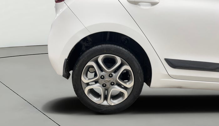 2018 Hyundai Elite i20 ASTA 1.2 DUAL TONE, Petrol, Manual, 75,068 km, Right Rear Wheel