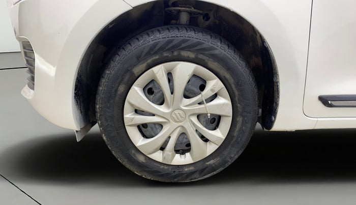 2020 Maruti Swift VXI AMT, Petrol, Automatic, 50,562 km, Left Front Wheel