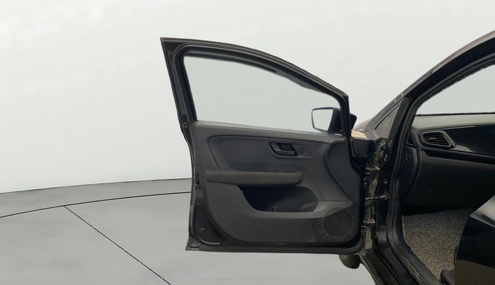 2022 Tata ALTROZ XZ PLUS PETROL DARK EDITION, Petrol, Manual, 49,704 km, LHS Front Door