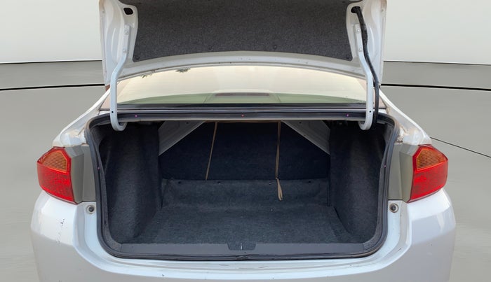 2017 Honda City 1.5L I-VTE V CVT, Petrol, Automatic, 56,720 km, Boot Open Zoomed View