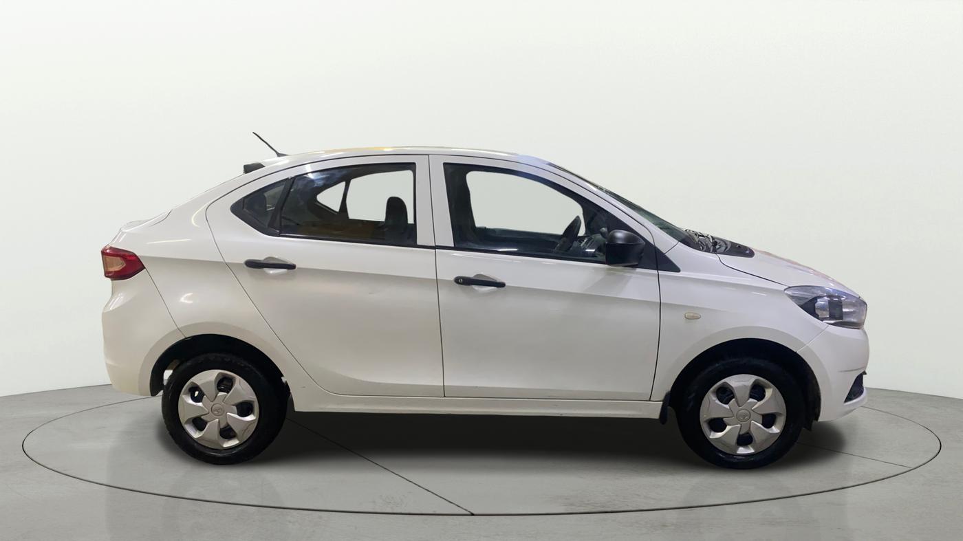 2017 Tata TIGOR XM PETROL, Petrol, Manual, 82,161 km, Right Side View
