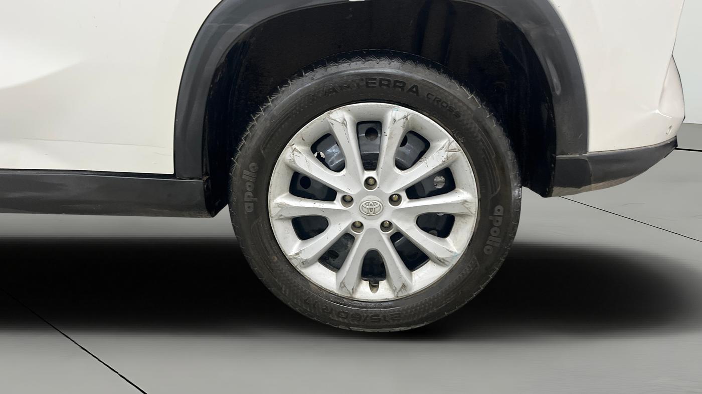 2022 Toyota URBAN CRUISER HYRYDER S HYBRID, Hybrid, Automatic, 52,333 km, Left Rear Wheel