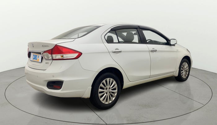 2015 Maruti Ciaz ZXI, Petrol, Manual, 51,463 km, Right Back Diagonal