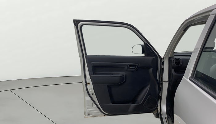 2020 Maruti S PRESSO VXI CNG, CNG, Manual, 1,26,387 km, LHS Front Door