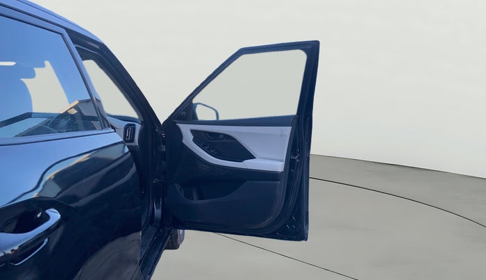 2022 Hyundai Creta E 1.5 DIESEL, Diesel, Manual, 87,746 km, RHS Front Door