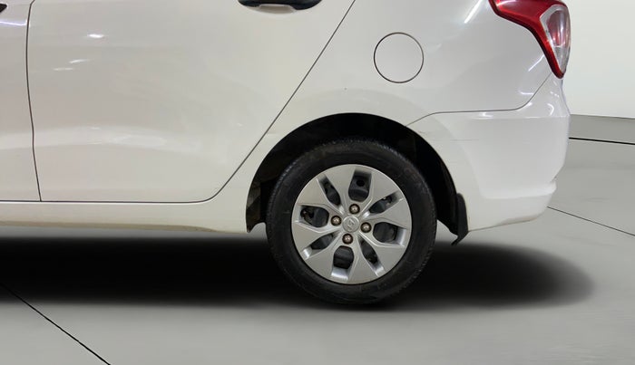 2015 Hyundai Xcent BASE 1.2, CNG, Manual, 72,734 km, Left Rear Wheel