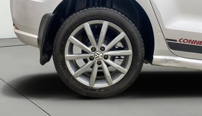 2018 Volkswagen Ameo HIGHLINE PLUS 1.5L AT 16 ALLOY, Diesel, Automatic, 92,924 km, Right Rear Wheel