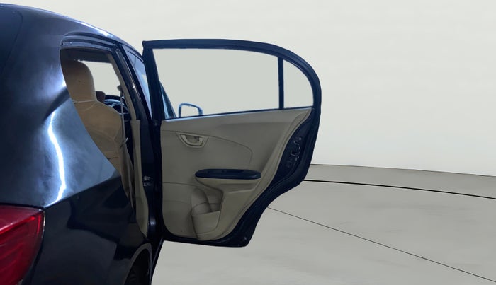 2015 Honda Amaze 1.2L I-VTEC S, CNG, Manual, 72,788 km, RHS Rear Door