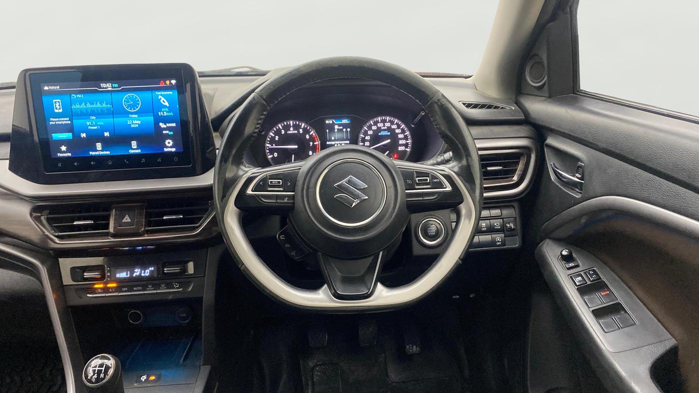2023 Maruti BREZZA ZXI + SMART HYBRID DUAL TONE, Petrol, Manual, 39,742 km, Steering Wheel Close Up