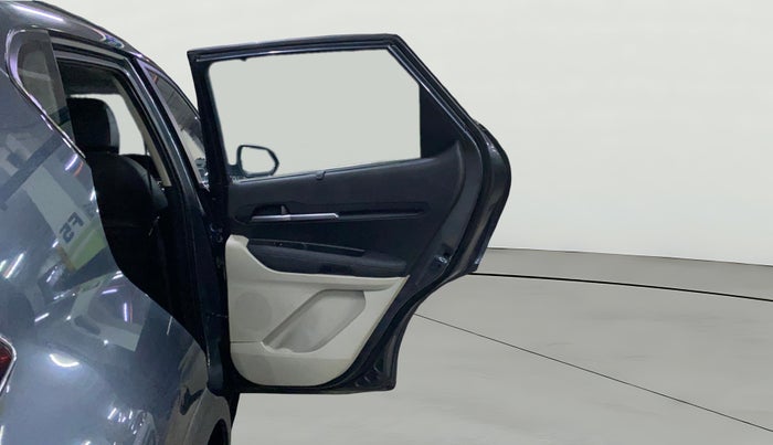 2022 KIA SONET HTX 1.0 IMT, Petrol, Manual, 27,105 km, RHS Rear Door