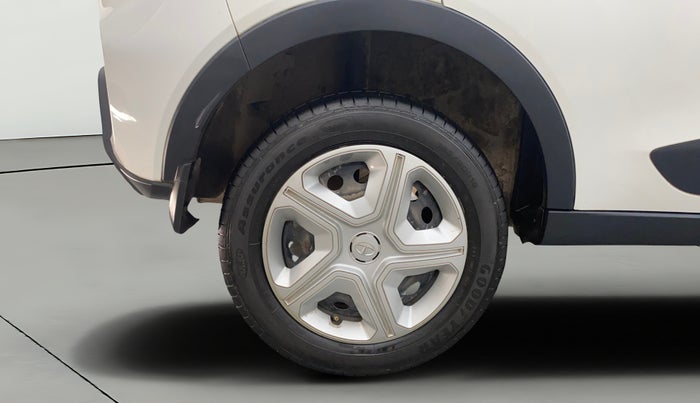 2021 Tata NEXON XM PETROL, Petrol, Manual, 34,367 km, Right Rear Wheel