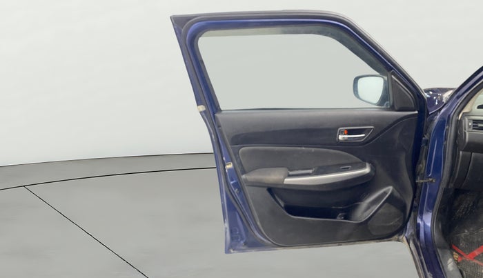 2020 Maruti Swift ZXI PLUS, Petrol, Manual, 1,25,377 km, LHS Front Door