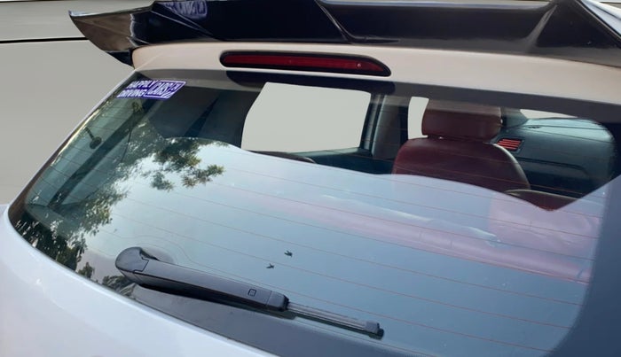 2021 Volkswagen Polo COMFORTLINE 1.0L MPI, Petrol, Manual, 66,725 km, Rear Wiper