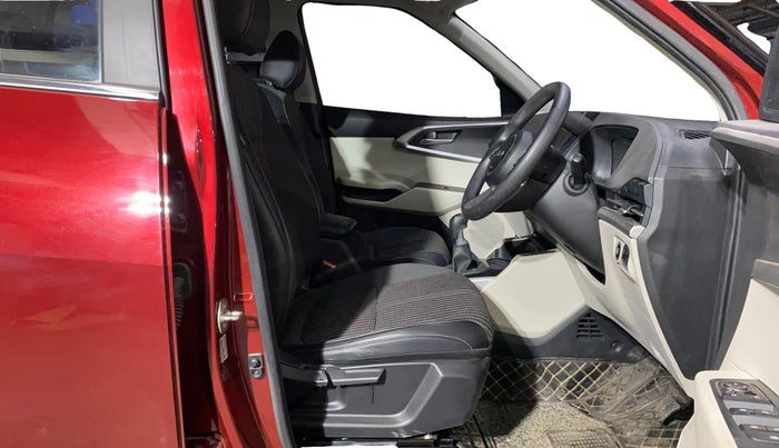 2023 KIA CARENS PRESTIGE PLUS 1.5 PETROL IMT 7 STR, Petrol, Manual, 5,561 km, Right Side Front Door Cabin