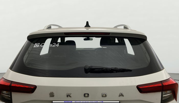 2022 Skoda KUSHAQ STYLE 1.0L TSI AT (6 AIRBAGS), Petrol, Automatic, 24,434 km, Rear Windshield